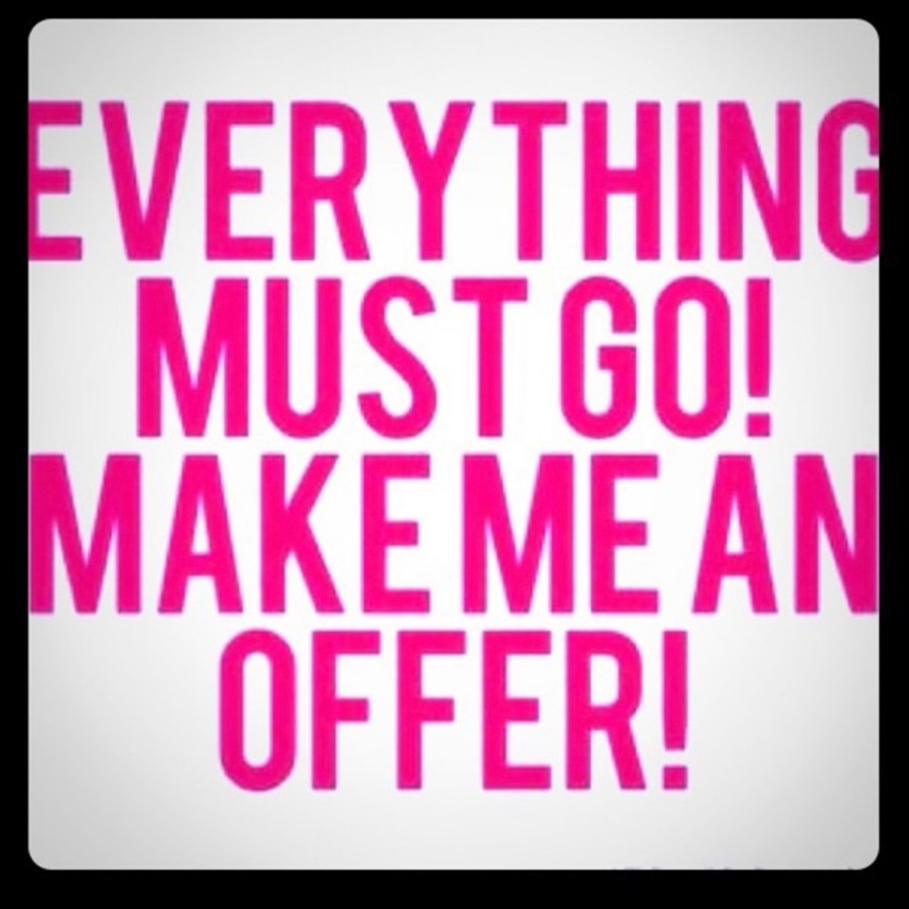 Accepting offers 🤍 REASONABLE OFFERS